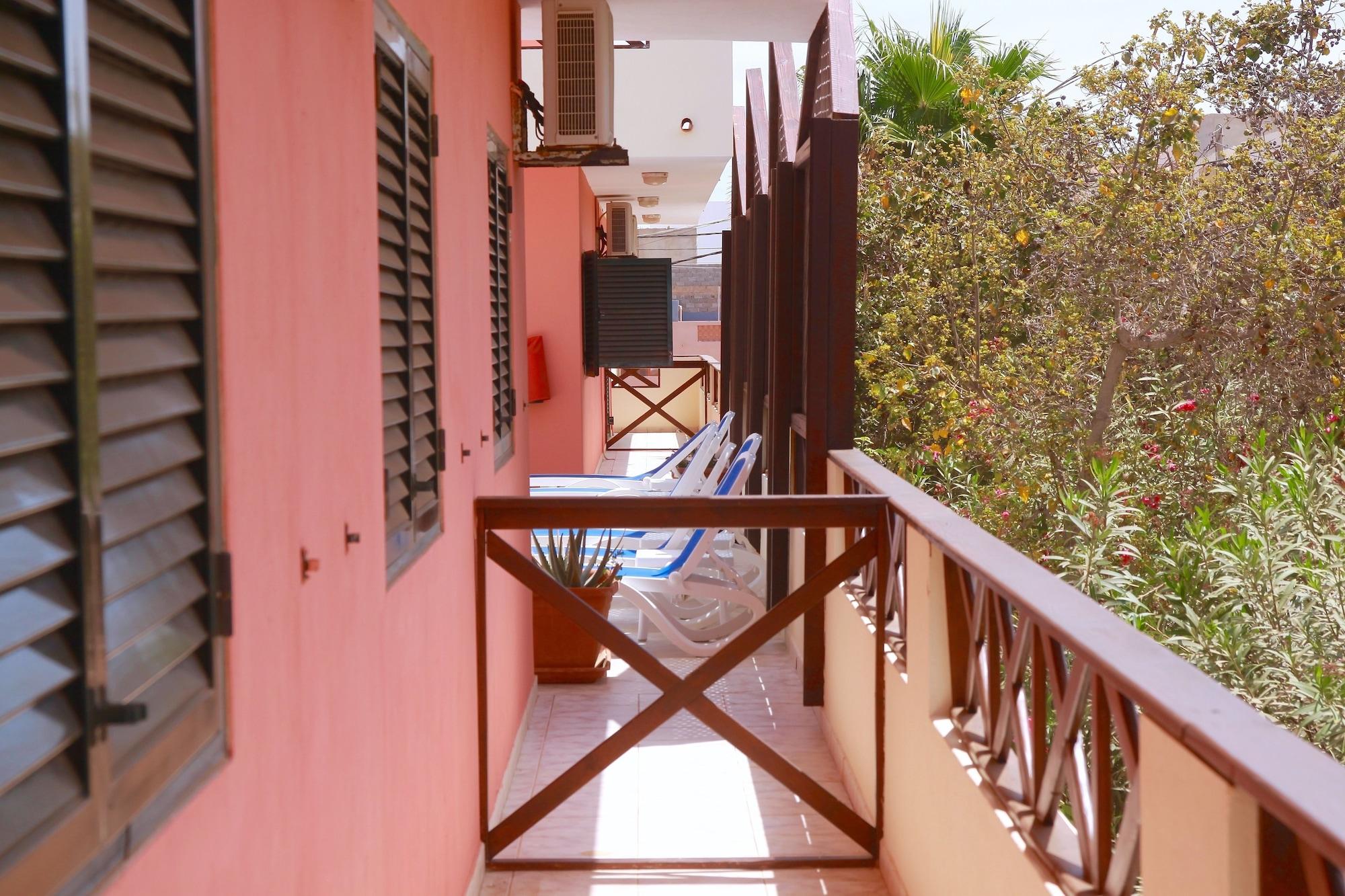 Aparthotel Ponta Preta Santa Maria Exterior photo