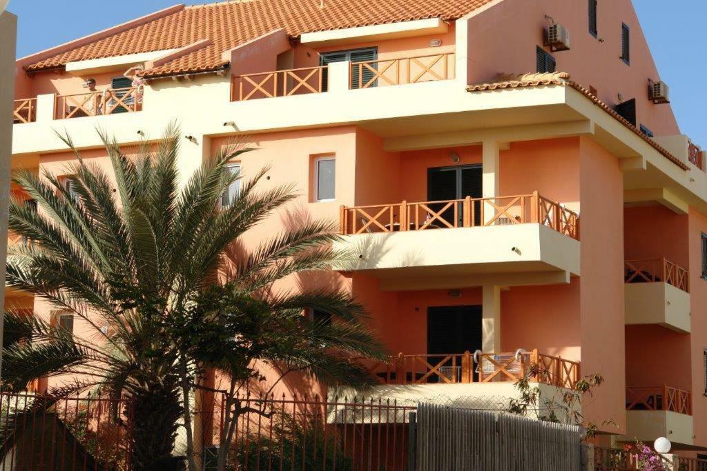 Aparthotel Ponta Preta Santa Maria Exterior photo